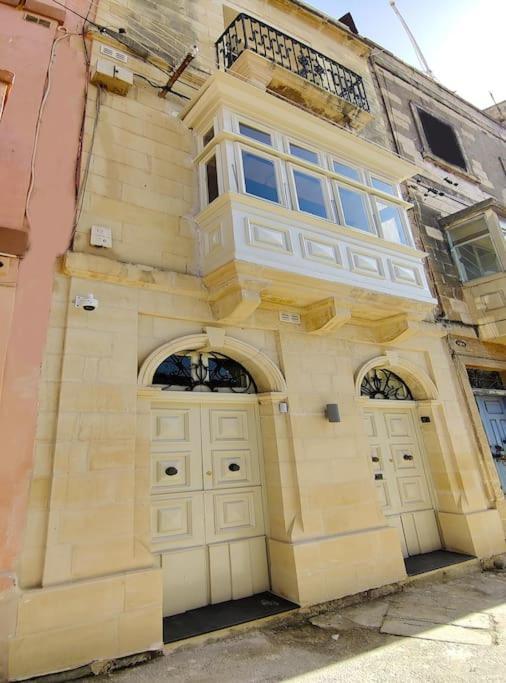 Deck 3 Savynomad Harbour Residences Wow Views Cospicua Eksteriør bilde